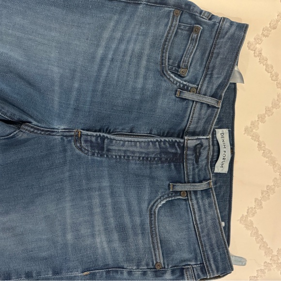 Ariitzia Nico cropped skinny raw hem jeans. Size 30. - Picture 5 of 6